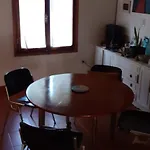 Alquiler Vacaciones Casa tipo loft en 2 plantas ,15 cuadras playa Estrada,zona Parque Camet