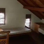 Alquiler Vacaciones Casa tipo loft en 2 plantas ,15 cuadras playa Estrada,zona Parque Camet
