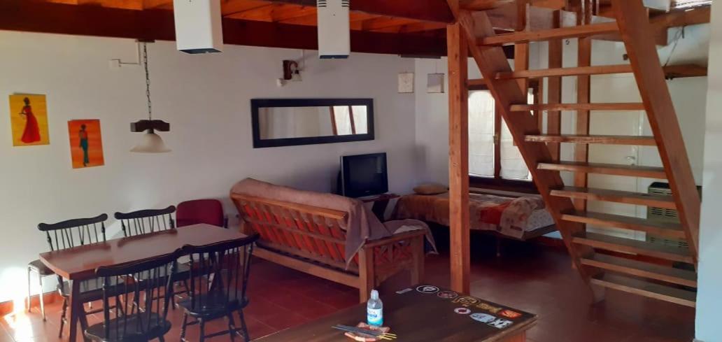 Alquiler Vacaciones Casa Tipo Loft En 2 Plantas ,15 Cuadras Playa Estrada,zona Parque Camet * Mar del Plata
